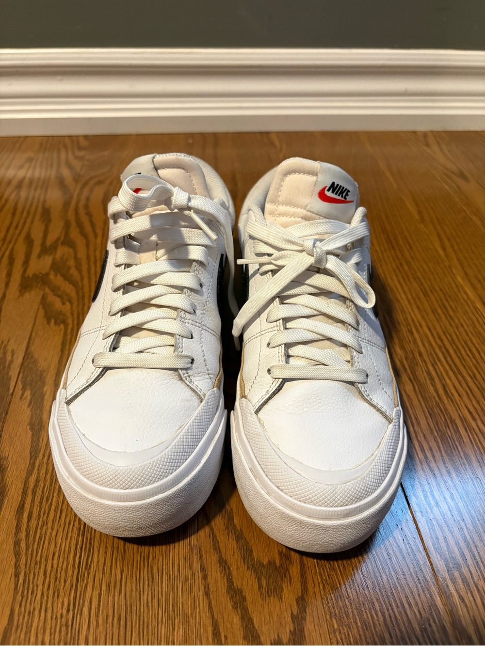 Nike Women's Court Legacy Lift Sneakers - Picture 4 of 8